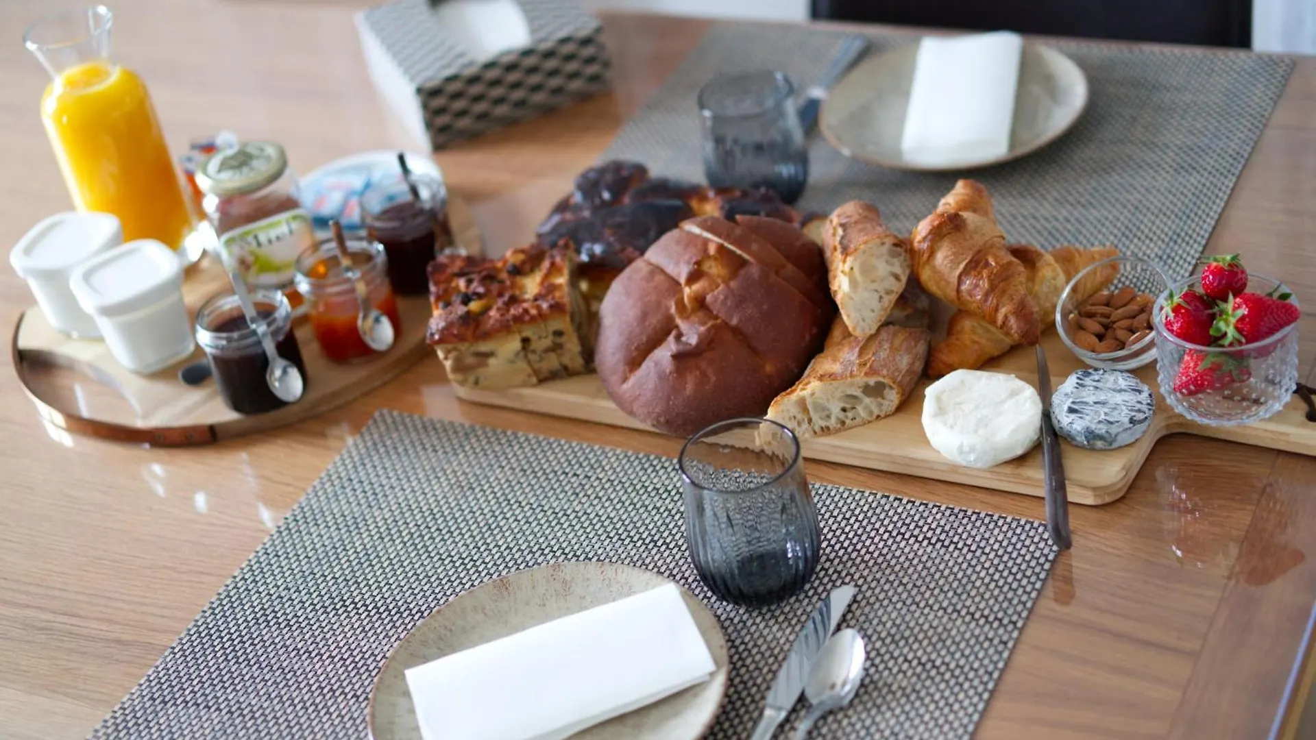 Anna Et Jean-Paul Bed & Breakfast L'Isle-sur-la-Sorgue